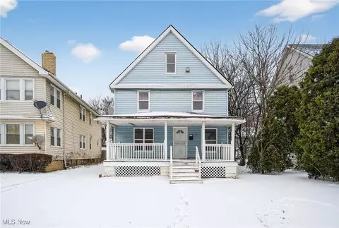 14613 Westropp Ave, Cleveland, OH 44110