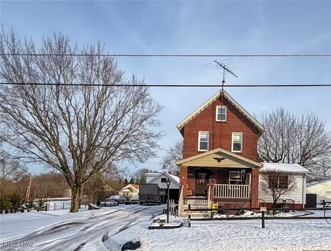 1011 Pennsylvania Ave, Mcdonald, OH 44437