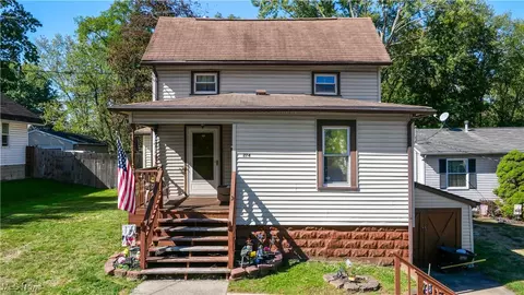 274 Fulmer Ave, Akron, OH 44312