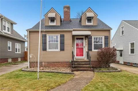5702 Luelda Ave, Parma, OH 44129