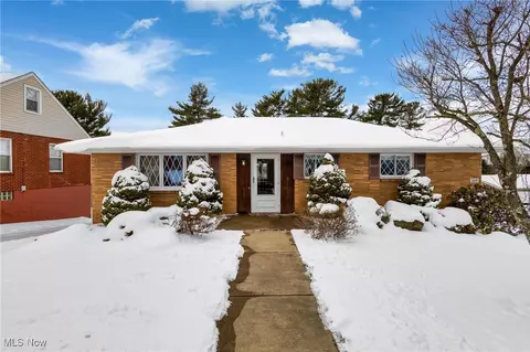 369 Westwood Dr, Steubenville, OH 43953