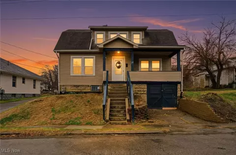 17 Ceramic Ave, Zanesville, OH 43701