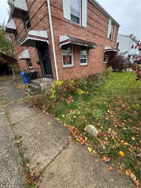 14301 Tuckahoe Ave, Cleveland, OH 44111