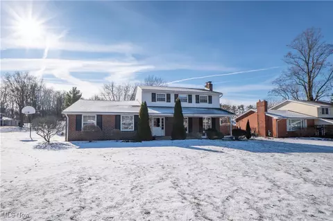 3878 36th St NW, Canton, OH 44718