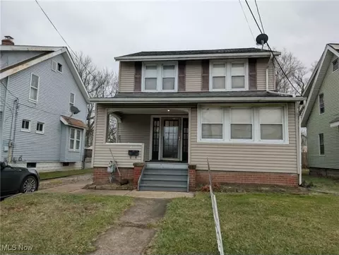 807 W 21st St, Lorain, OH 44052