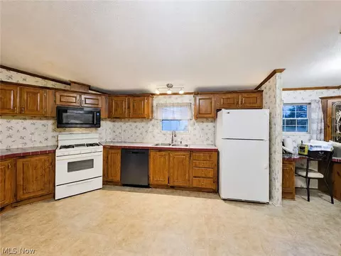 Kitchen - 9623 Yoder Rd, Sterling, OH 44276 photo 1 of 1