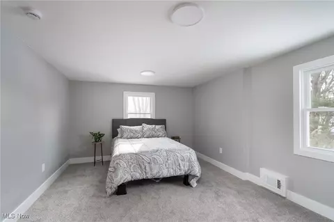 553 Purdue Ave, Elyria, OH 44035 photo 19