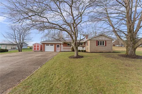 131 Atwater Ave, Atwater, OH 44201