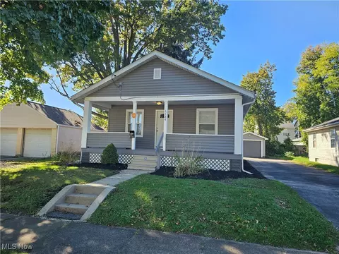 1124 Hammel St, Akron, OH 44306 photo 1