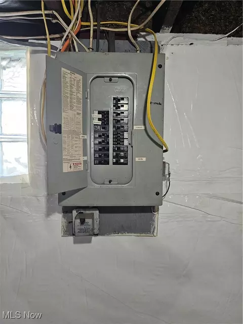 1124 Hammel St, Akron, OH 44306 photo 17