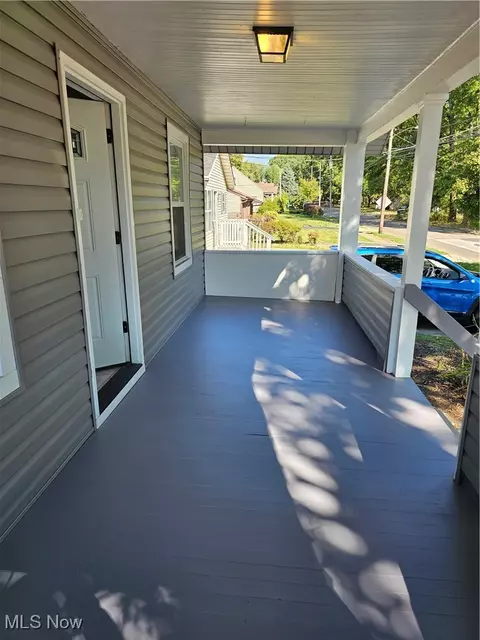 1124 Hammel St, Akron, OH 44306 photo 5