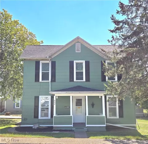 802 Camden Ave, Parkersburg, WV 26101