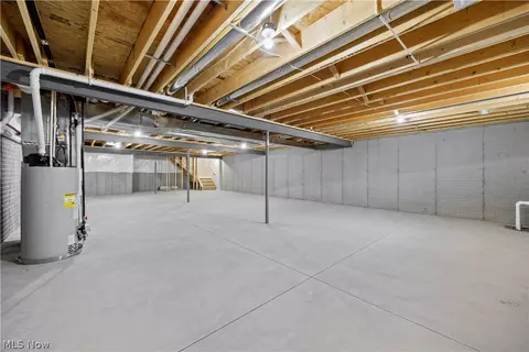 Other - 556 Eldemire Ln, Elyria, OH 44035 photo 7 of 8