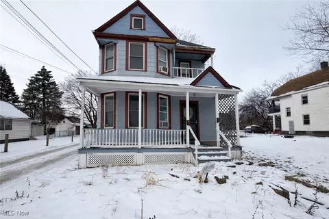 3880 E 57th St, Cleveland, OH 44105