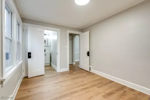 Bedroom - 19331 Ormiston Ave, Euclid, OH 44119 photo 3 of 10