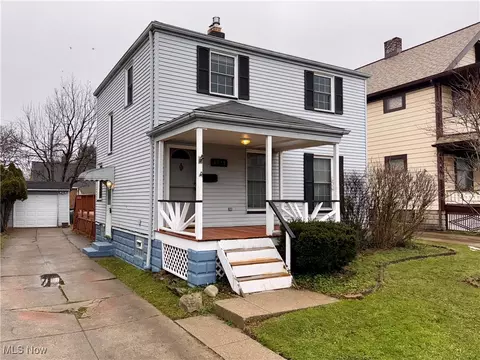 4923 E 109th St, Garfield Heights, OH 44125
