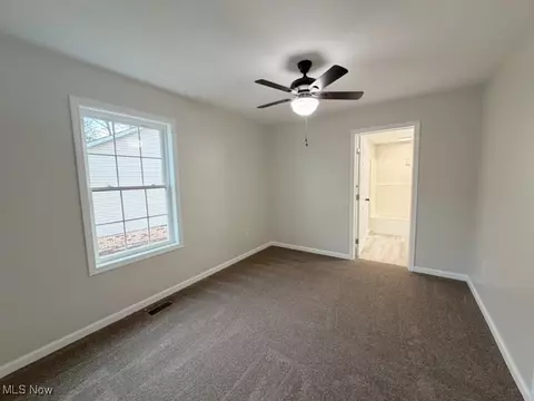 312 E 21st St, Dover, OH 44622 photo 13
