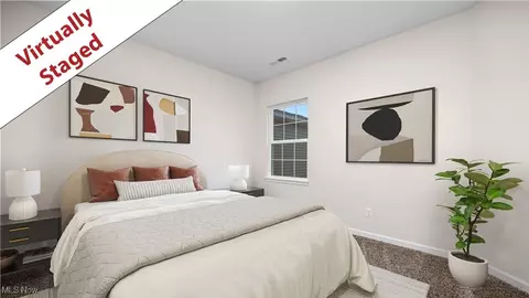 Bedroom - 208 Alexander Dr, Elyria, OH 44035 photo 5 of 7