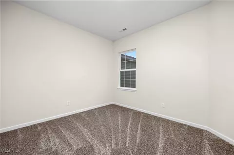 Bedroom - 208 Alexander Dr, Elyria, OH 44035 photo 6 of 7
