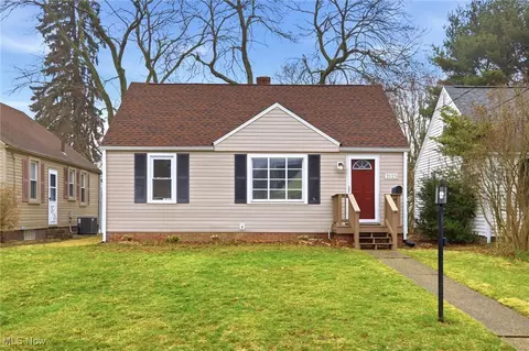 2125 39th St NW, Canton, OH 44709