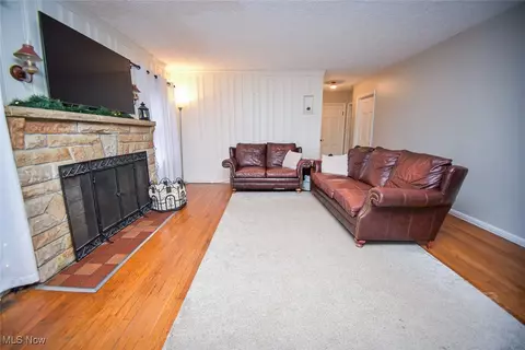 4095 E Smith Rd, Medina, OH 44256 photo 14