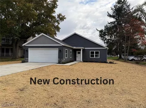 524 N Union St, Loudonville, OH 44842