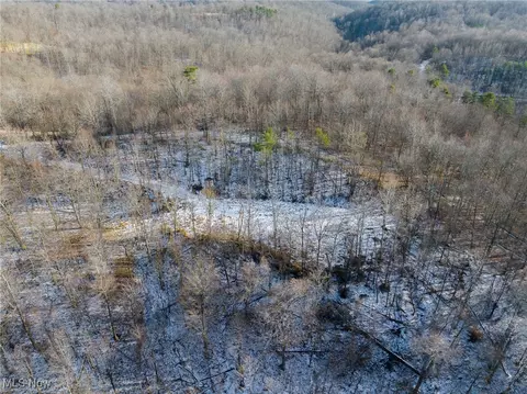 County Road 9, New Matamoras, OH 45767