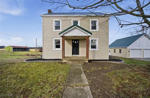 1635 Irish Ridge Rd, Philo, OH 43771