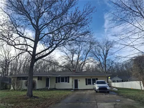 2444 Janice, Southington, OH 44470