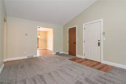 901 Pearson Cir #3, Boardman, OH 44512 photo 4