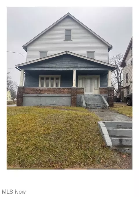 794 Fairgreen Ave, Youngstown, OH 44510