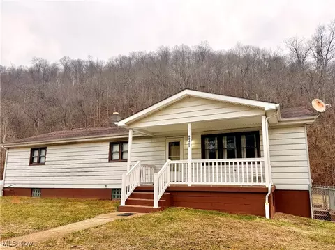 60421 Johnson Ave, Shadyside, OH 43947