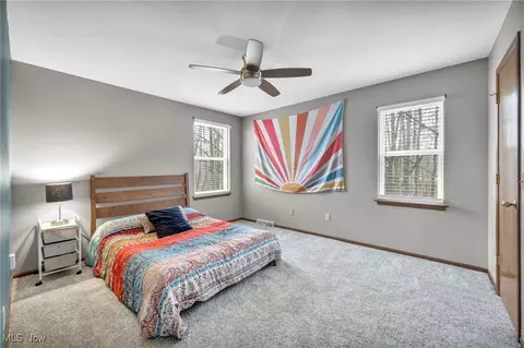 Bedroom - 8431 Hendricks Rd, Mentor, OH 44060 photo 4 of 6