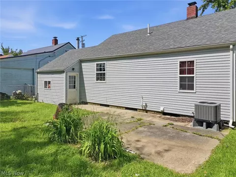 Exterior - 3024 Latimer Ave, Ashtabula, OH 44004 photo 2 of 5