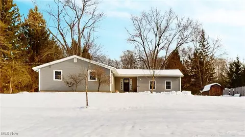 14137 Fairgate Blvd, Newbury, OH 44065