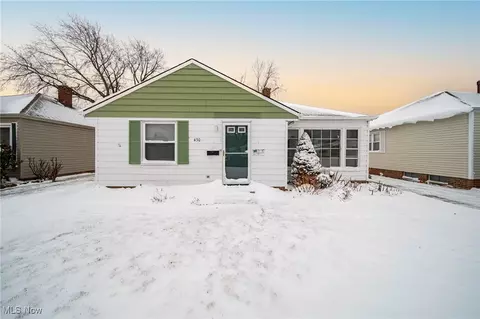 430 E 309th St, Willowick, OH 44095