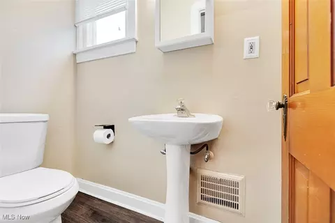 248 Root Rd, Lorain, OH 44052 photo 13