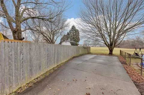 248 Root Rd, Lorain, OH 44052 photo 25