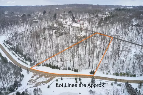 1131 River Valley Trail, Hinckley, OH 44233