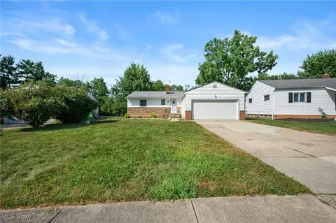 4031 Suffolk Rd, South Euclid, OH 44121