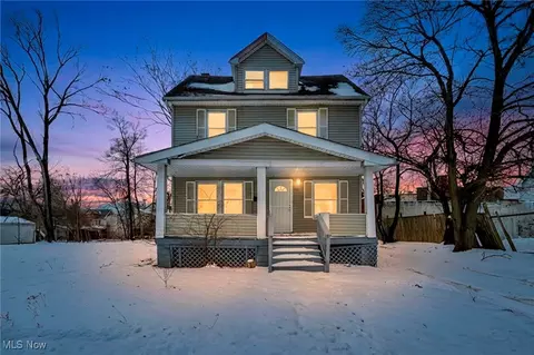 13114 Durkee Ave, Cleveland, OH 44105