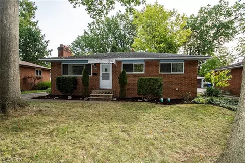 4369 Fairway Dr, Cleveland, OH 44135
