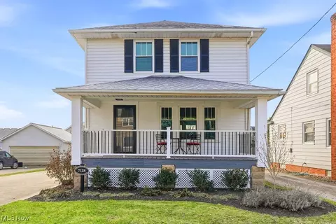 7128 Marcelline Ct, Cleveland, OH 44125