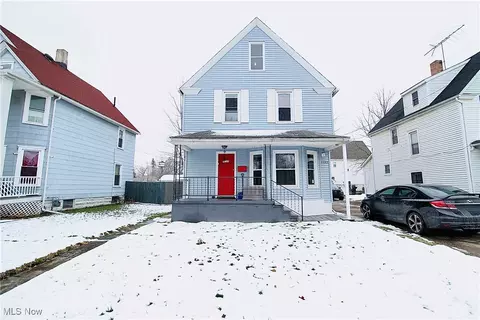 1122 West Ave, Elyria, OH 44035