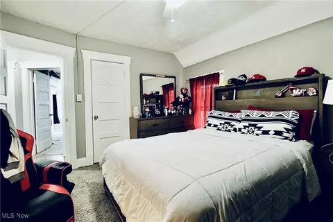 Bedroom - 1122 West Ave, Elyria, OH 44035 photo 6 of 6
