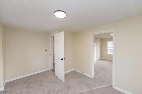 Entry Way - 2440 E 32nd St, Lorain, OH 44055 photo 3 of 5