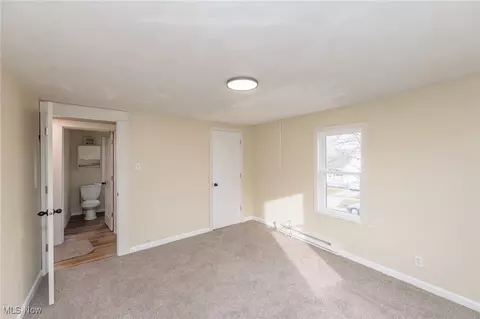 Bedroom - 2440 E 32nd St, Lorain, OH 44055 photo 6 of 11
