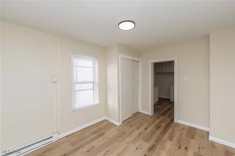 Bedroom - 2440 E 32nd St, Lorain, OH 44055 photo 8 of 11