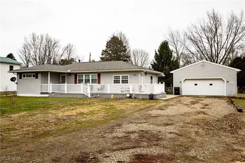 11335 West Ave, Sandyville, OH 44671