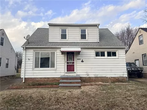 24571 Alberton Rd, Euclid, OH 44123